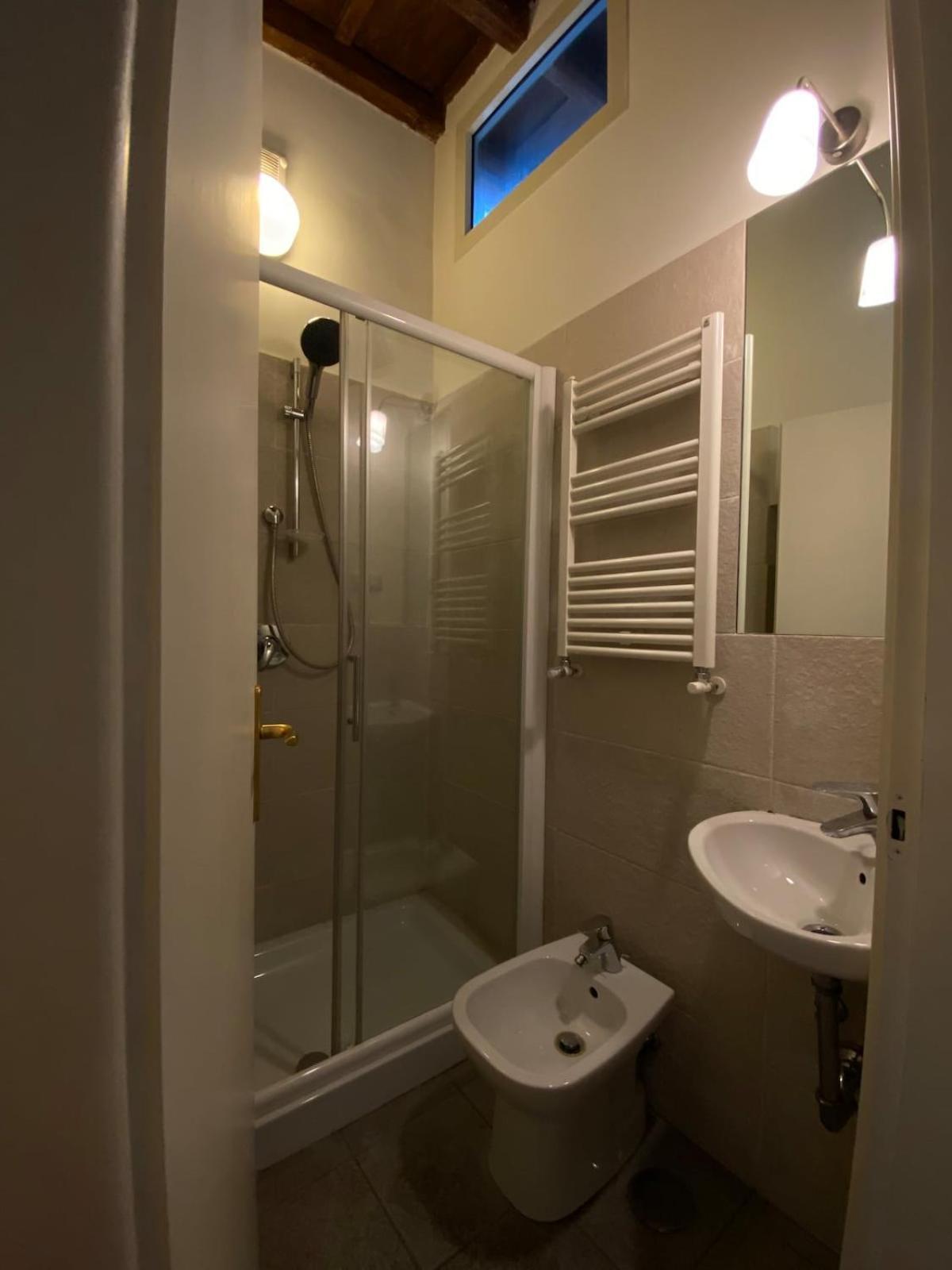 Artist In The Heart Of Trastevere Apartment Rom